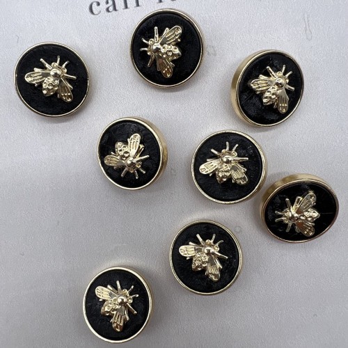 Пуговицы черные с золотистыми мухами, 20 мм 2
