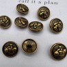 Пуговицы темное золото с медведями, 18 мм