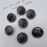 Пуговицы темное серебро с медведями, 23 мм