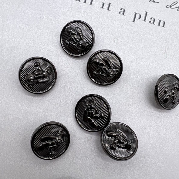 Пуговицы темное серебро с медведями, 18 мм