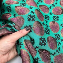Ткань жаккард с цветочным рисунком