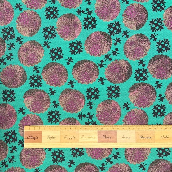 Ткань жаккард с цветочным рисунком