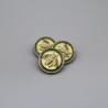 Пуговицы металлические с зелено-желтой эмалью