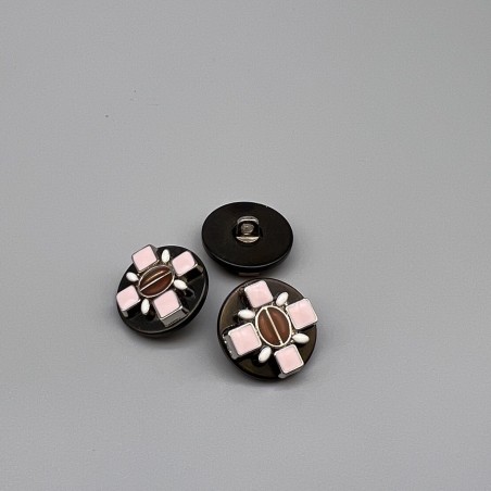 Пуговицы пластик черные с цветными вставками