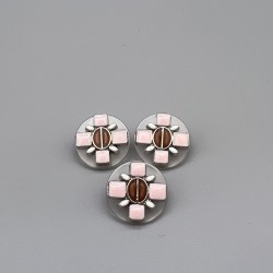 Пуговицы пластик прозрачные с цветными вставками