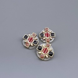 Пуговицы пластик прозрачные с цветными вставками