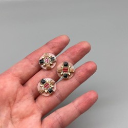 Пуговицы пластик прозрачные с цветными вставками