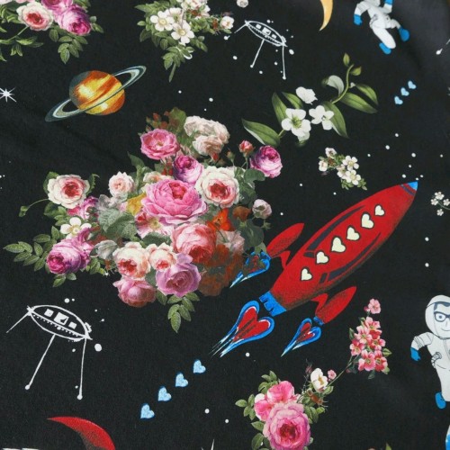 Трикотаж с космическим принтом