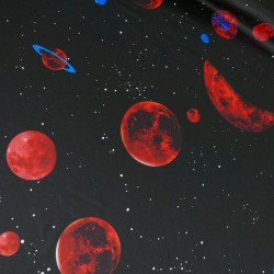 Трикотаж с принтом планеты