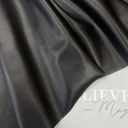 Экокожа на трикотажной основе, тонкая, черная