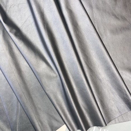 Экокожа на трикотажной основе, тонкая, цвет темное серебро
