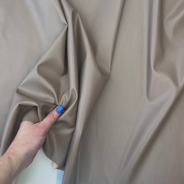 Экокожа на трикотажной основе, бежевая