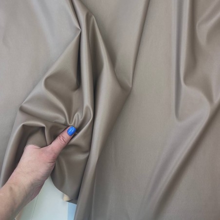 Экокожа на трикотажной основе, бежевая