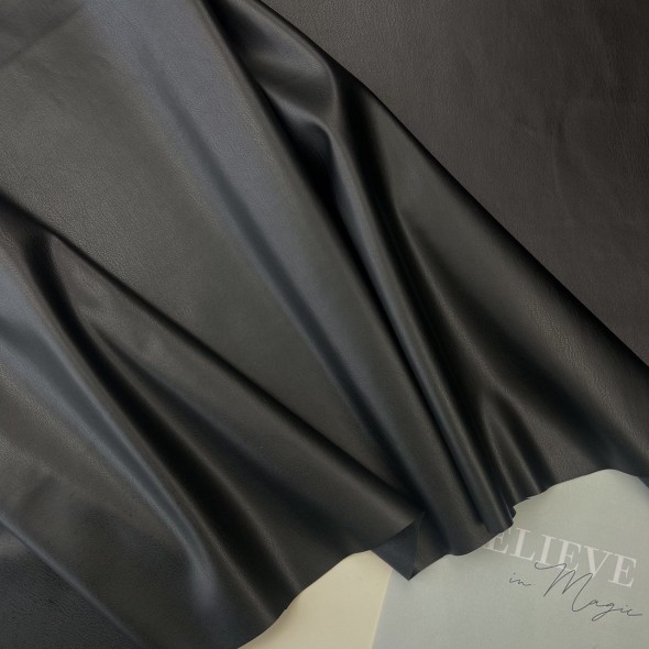 Экокожа на трикотажной основе, черная