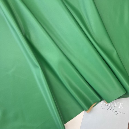 Экокожа на трикотажной основе, ярко-зелёная