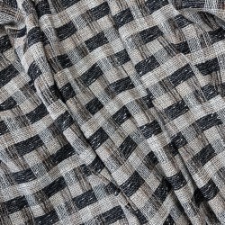 Твид в клетку в черно-бежевых тонах