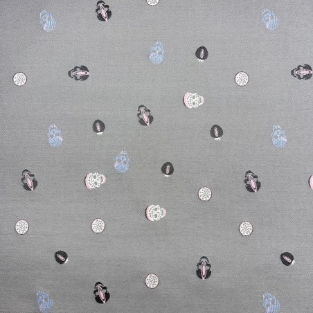 Жаккард светло-серый с мелкими черепами по всему полотну