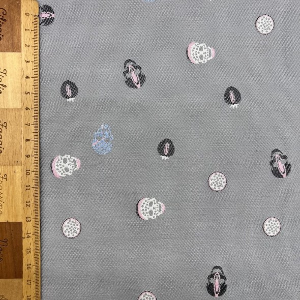 Жаккард светло-серый с мелкими черепами по всему полотну