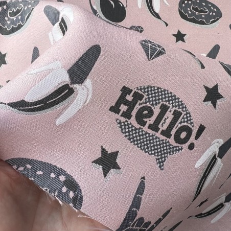 Ткань жаккардовая с рисунком в стиле поп-арт