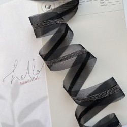 Тесьма на основе из органзы и сетки с легкими серебристыми цепочками шариками, 3,5 см