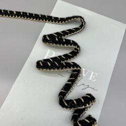 Тесьма плетеная текстильная с легкой золотистой цепочкой