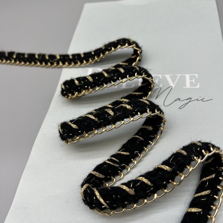 Тесьма плетеная текстильная с легкой золотистой цепочкой