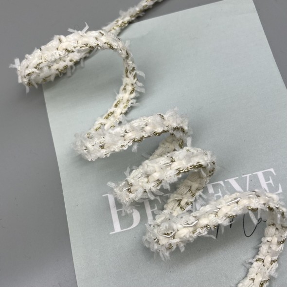 Тесьма плетеная молочная