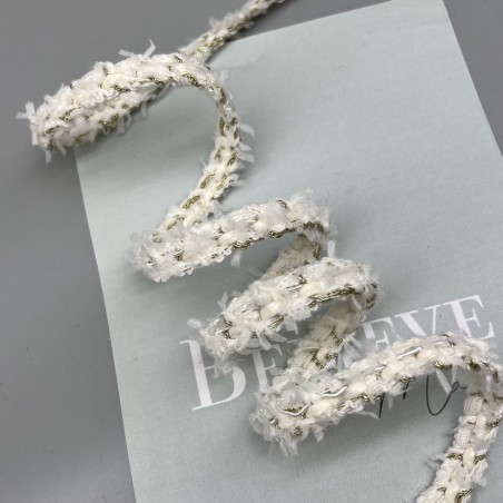 Тесьма плетеная молочная