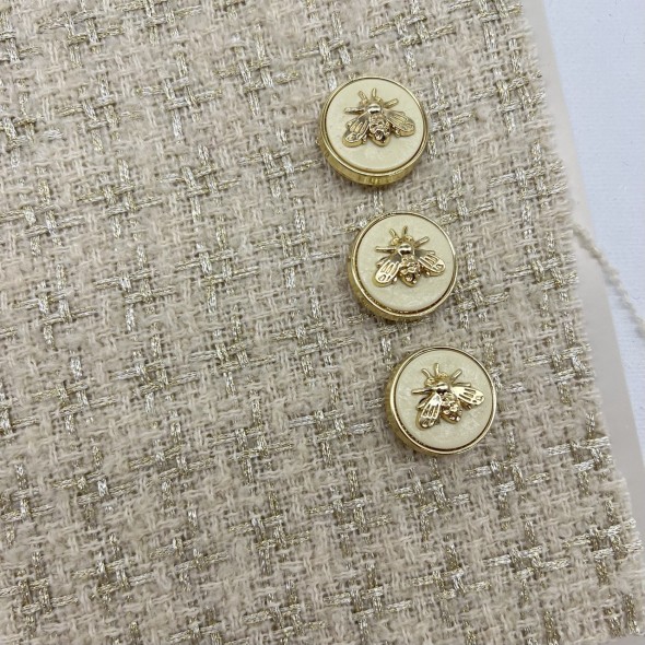 Пуговицы молочные с золотистыми мухами, 20 мм