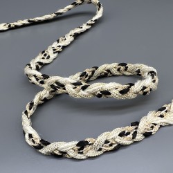 Тесьма плетеная молочная с черными и золотистыми нитями, 12 мм