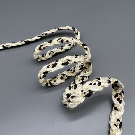 Тесьма плетеная молочная с черными и золотистыми нитями, 12 мм