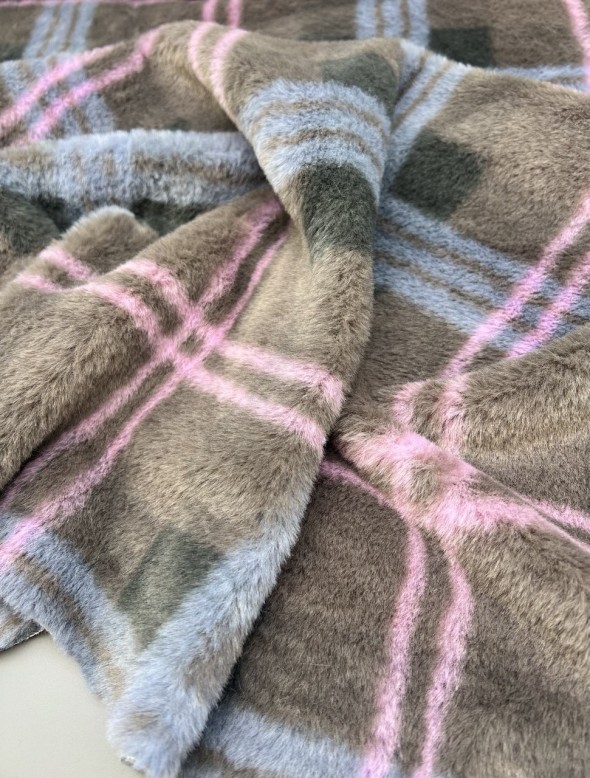 Мех искусственный на трикотажной основе