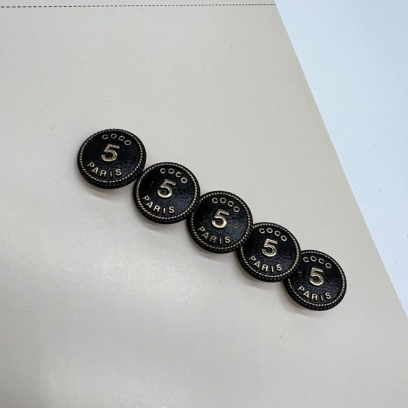 Пуговицы металлические в стиле Шанель
