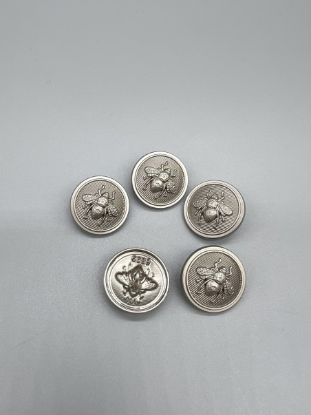 Пуговицы с пчелами, 23 мм