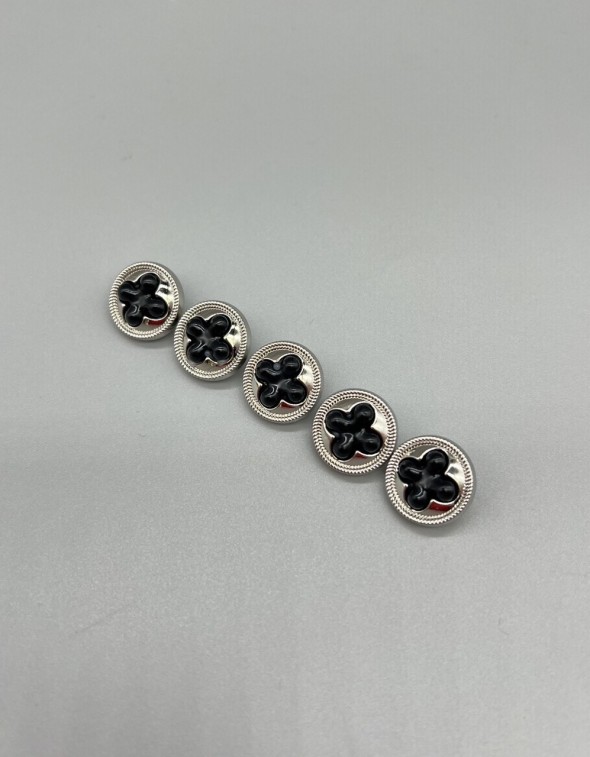 Пуговицы серебристые с фигурной вставкой, 17 мм