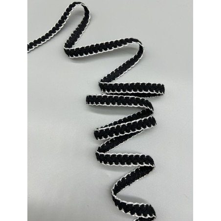 Тесьма плетеная декоративная