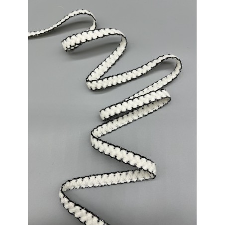 Тесьма плетеная декоративная