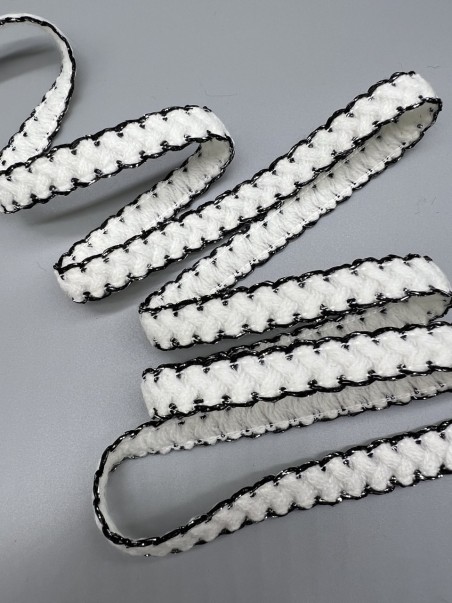 Тесьма плетеная декоративная