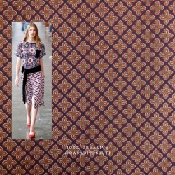 Плательный хлопок с принтом на синем фоне