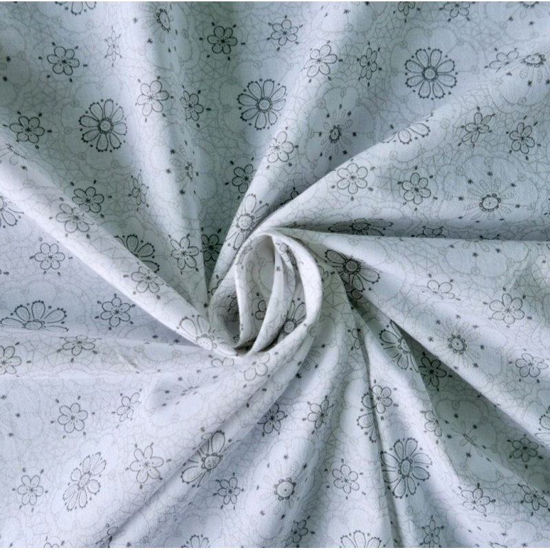 Хлопок с деликатным цветочным принтом