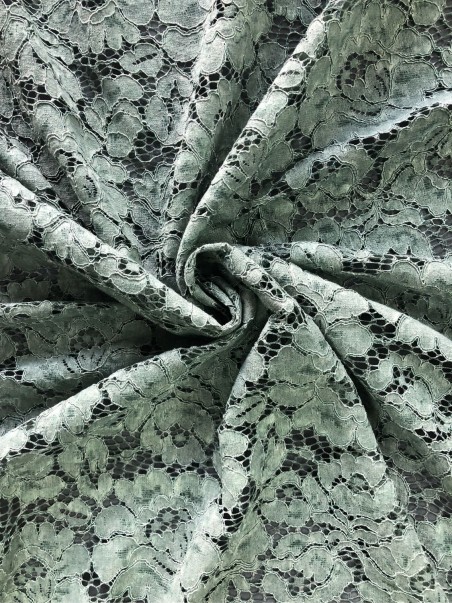 Кружево с выстиранным эффектом