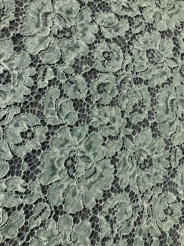 Кружево с выстиранным эффектом