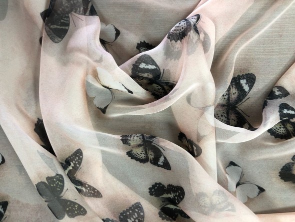 Шифон розовый с бабочками