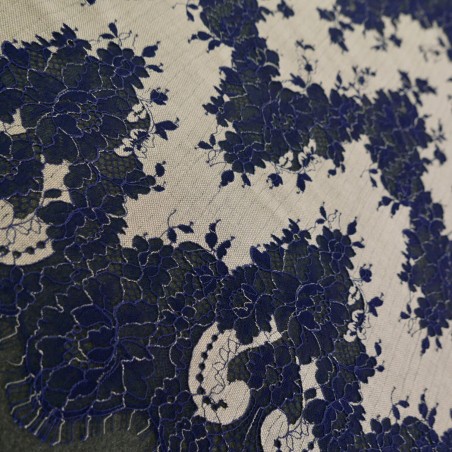 Кружево двухцветное купонное с фестонным краем