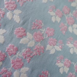 Ткань жаккардовая с хлопком и вискозой