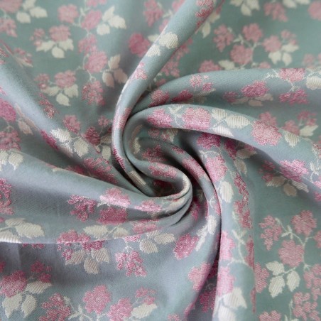 Ткань жаккардовая с хлопком и вискозой