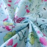 Ткань с шелком принт цветы на голубом фоне
