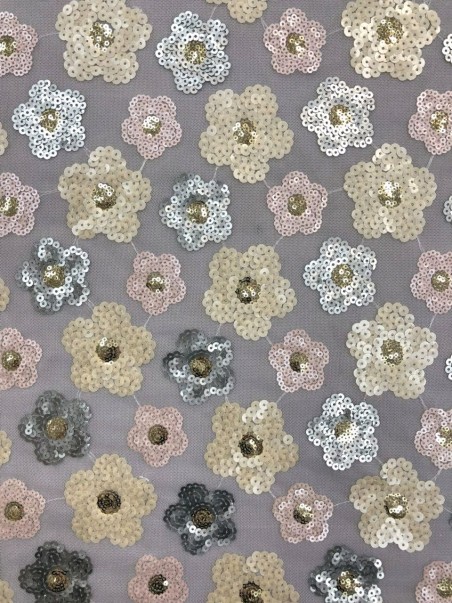 Сетка с цветами из пайеток