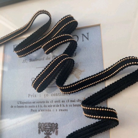 Тесьма черная с цепочками-шариками розово-золотистого цвета