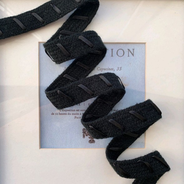 Тесьма для одежды